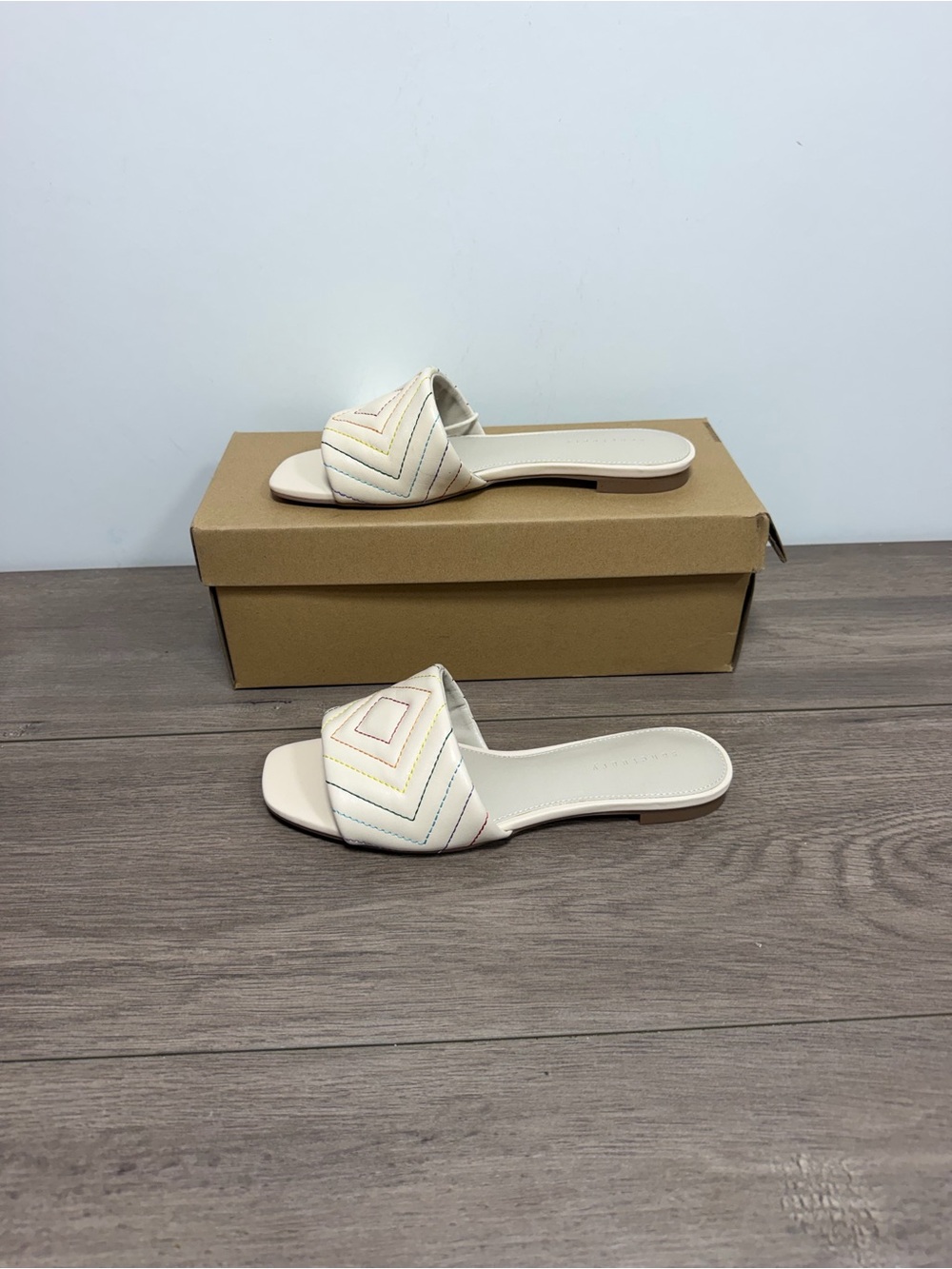 Women's Sanctuary Culture Flat Slide Sandal Tan,Size 6.5 NEW IN BOX